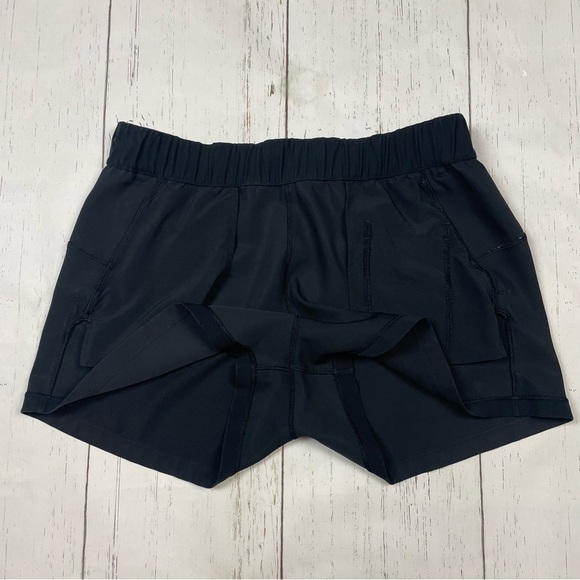 Lululemon‎ On The Fly Short *Woven, *2.5” - Picture 9 of 10